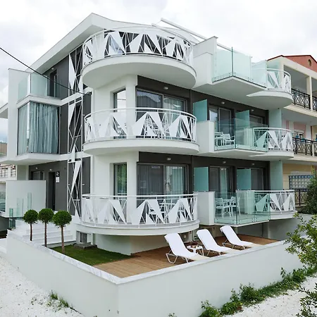 La Boheme Luxury Living فندق يميناريا